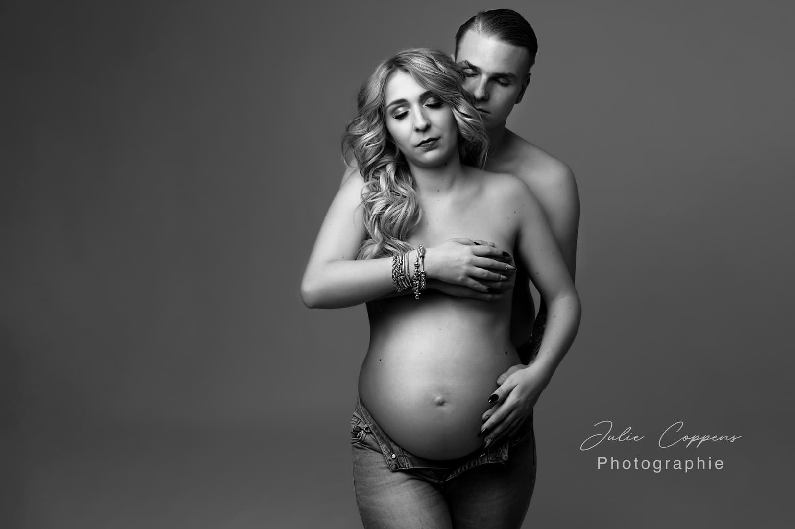 Séance grossesse par Julie Coppens Photographie