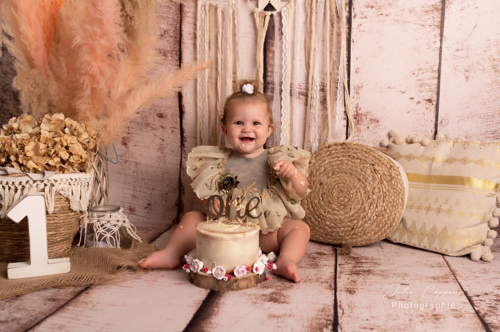 Séance naissance par Julie Coppens Photographie